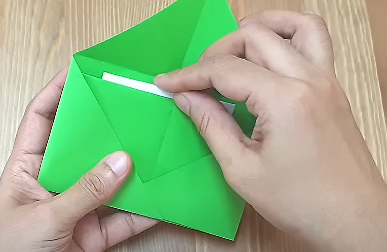 Jak vyrobit obálku z papíru